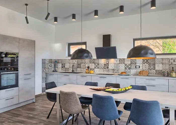 Zen Vakantiehuis Pula